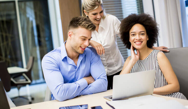 Sevgili dostlarımız sizin için sitemizi yeniledik.